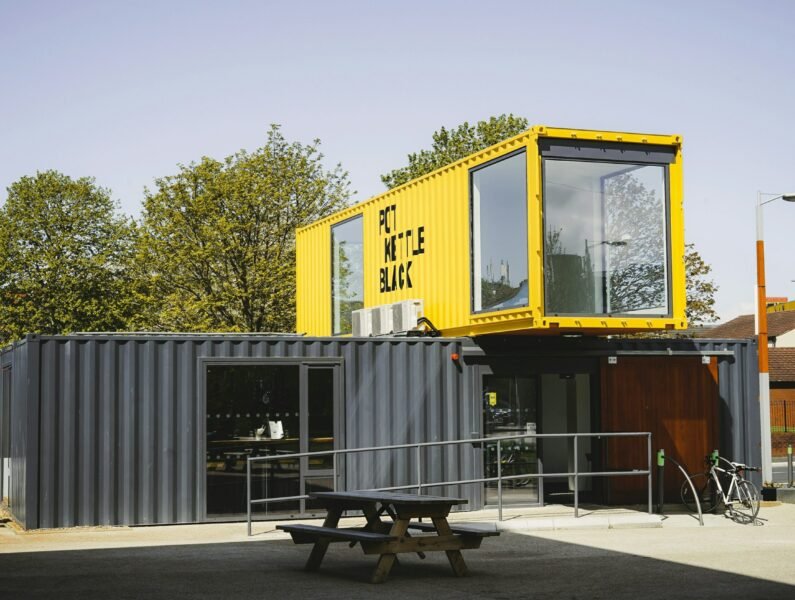 toa-heftiba-IhWjVyOA8Jc-unsplash-scaled