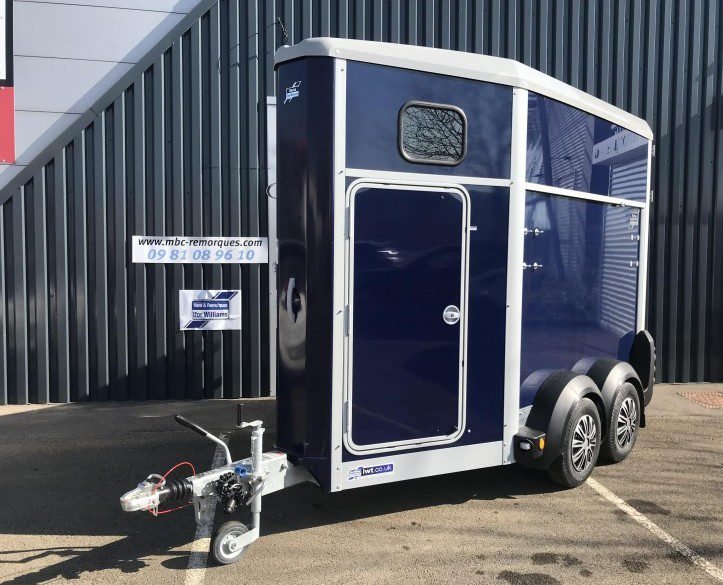 Van Ifor Williams HB 403 – Image 7