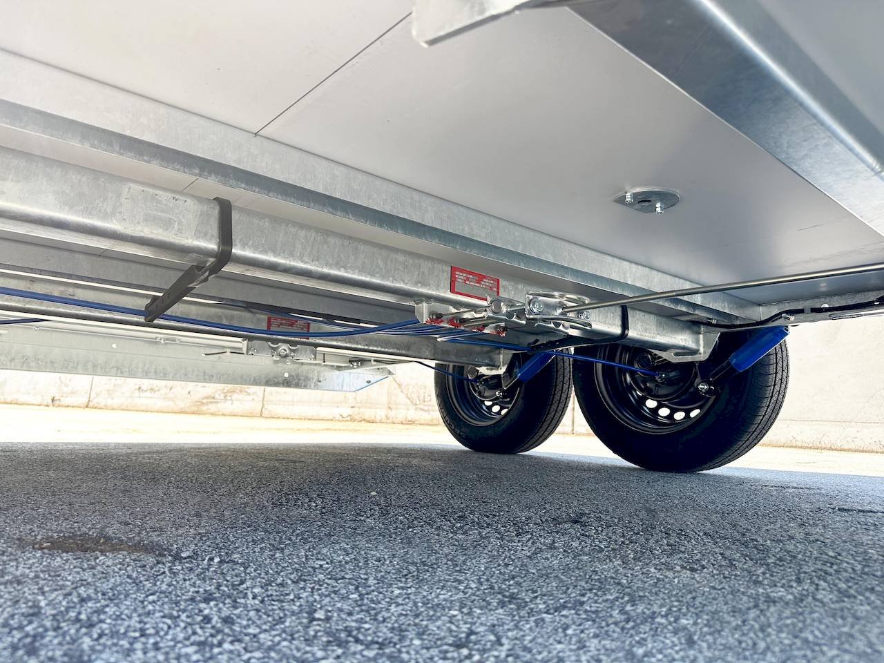 Van Humbaur Pegasus 2400 – Image 10