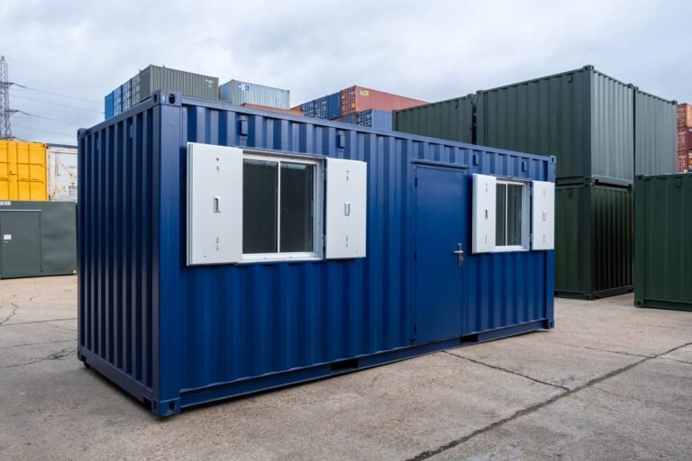 Container aménagé 20' - 2 fenêtres